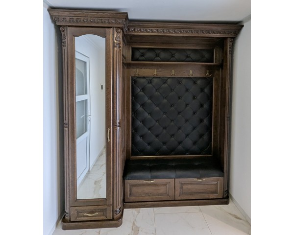 Прихожі з масиву дуба 